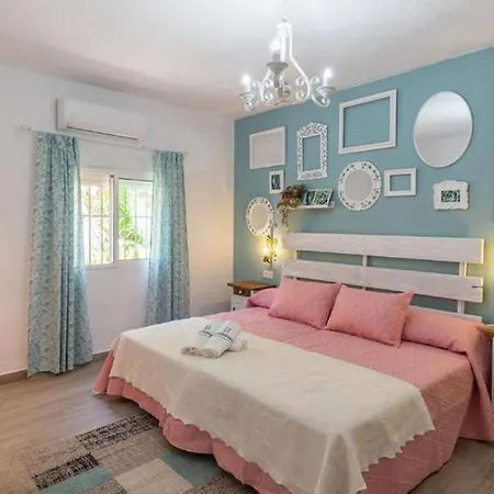 Villa El Nacimiento Nerja Almunecar